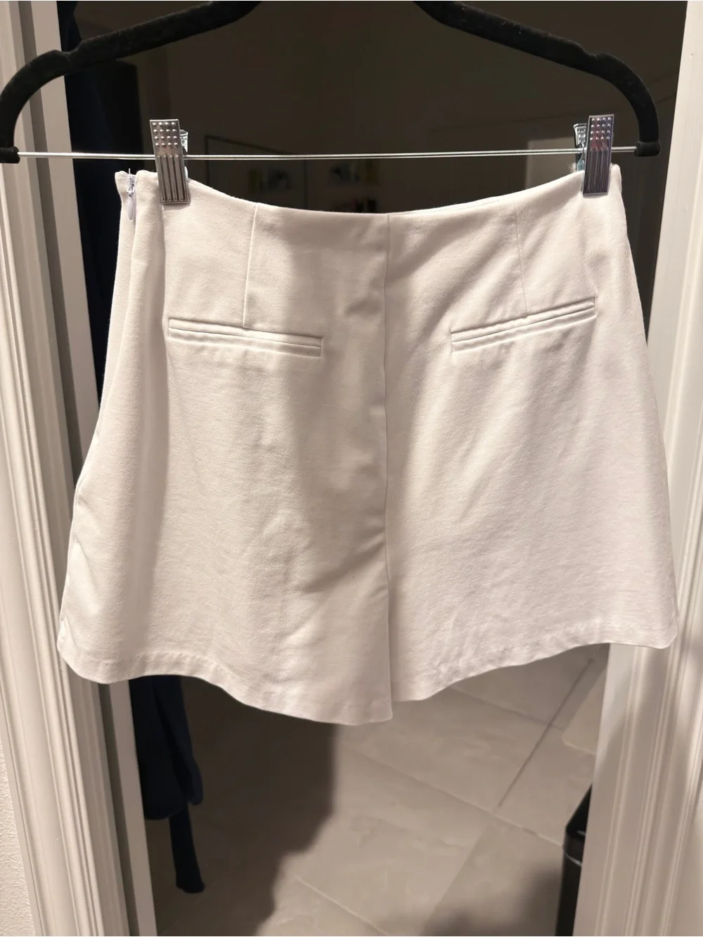 Amazon sleek white